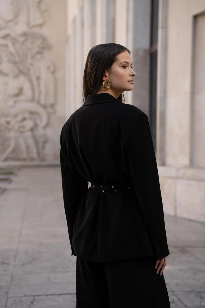 Blazer noir ceinturé - vue de dos
