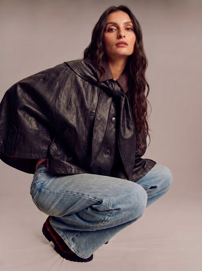 Cape effet cuir – Col contrastant